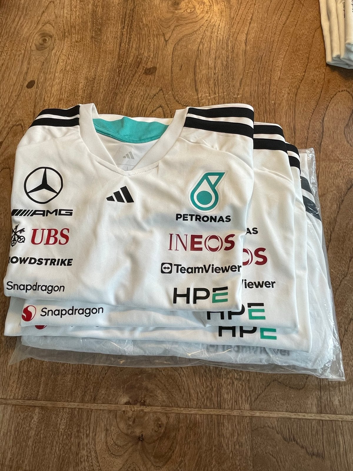Mercedes-AMG Petronas F1 Team T-shirt 2026/2027, Ophalen of Verzenden, Zo goed als nieuw, Maat 48/50 (M), Wit