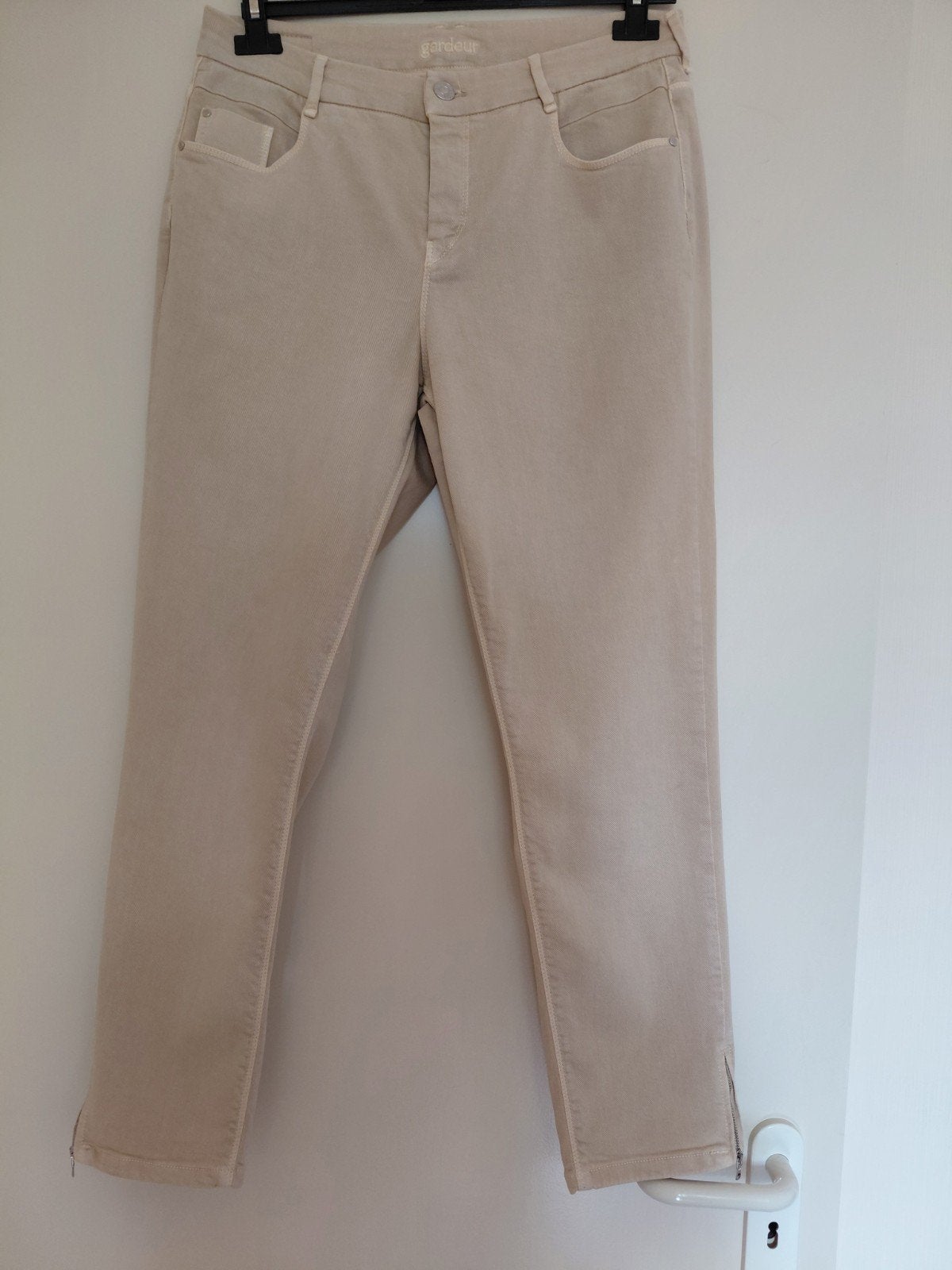 Broek van Gardeur  38, Maat 38/40 (M), Beige, Ophalen of Verzenden, Zo goed als nieuw