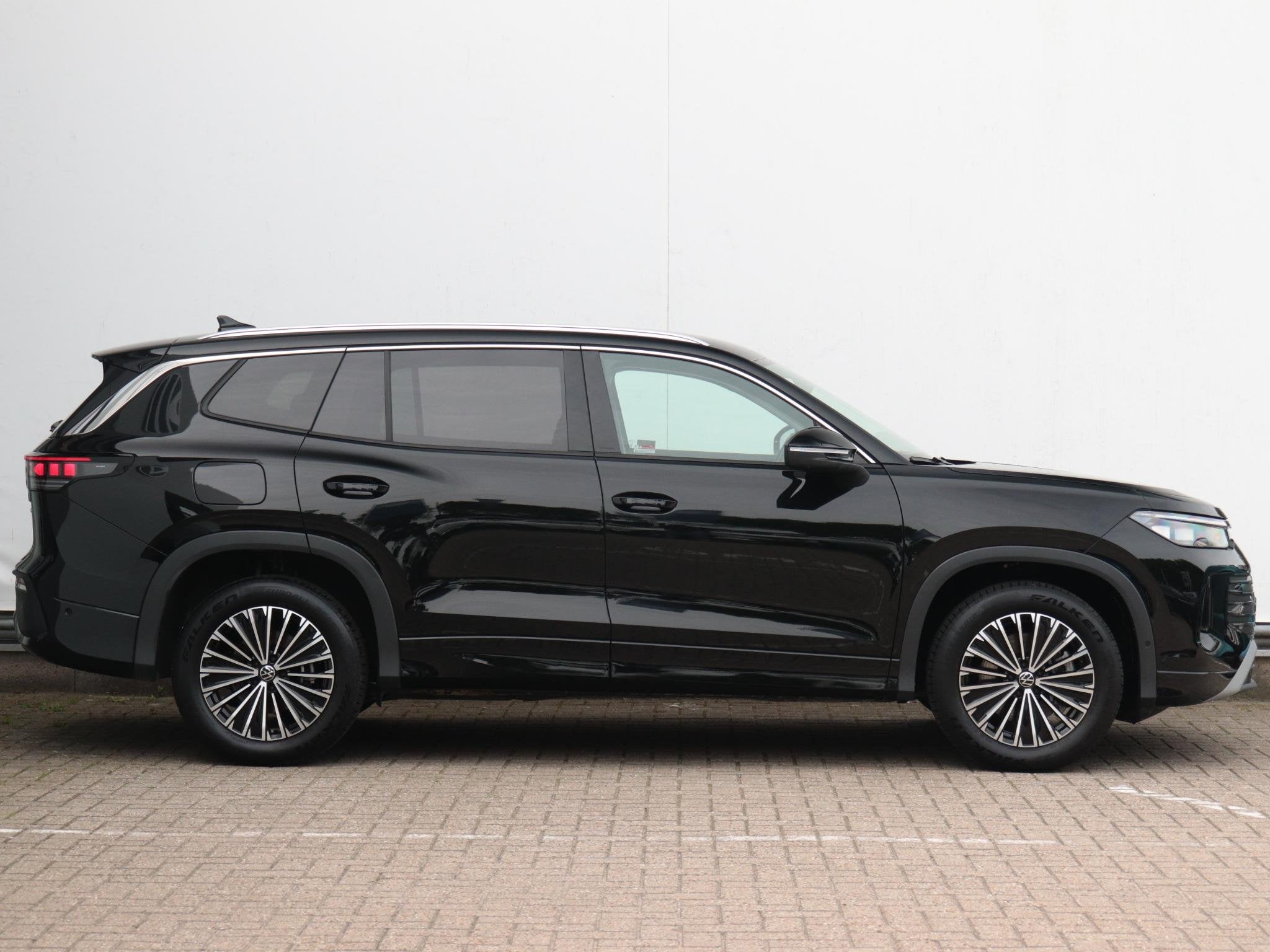 Volkswagen Tayron 1.5 eHybrid Elegance | Trekhaak wegklapbaa, Stof, 4 cilinders, 150 min, Plug-in hybride