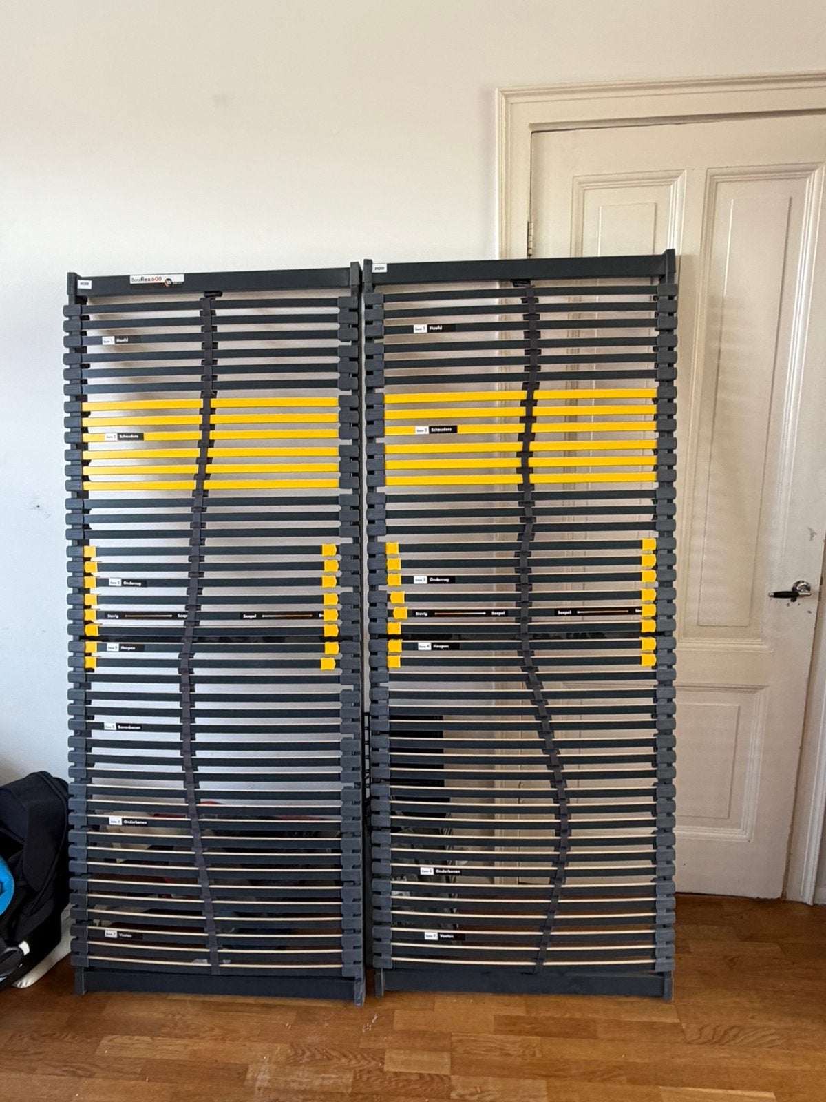 2x 80x200 cm bossflex 600, Ophalen, Eenpersoons, Zo goed als nieuw, 80 cm