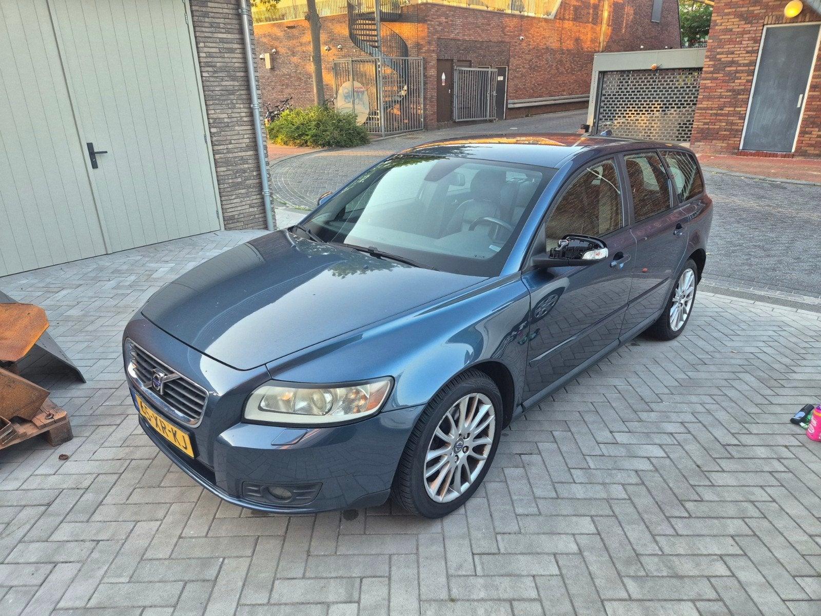 Volvo V50 2.4 170PK 2007 Blauw, Auto's, Voorwielaandrijving, 700 kg, Blauw, Origineel Nederlands