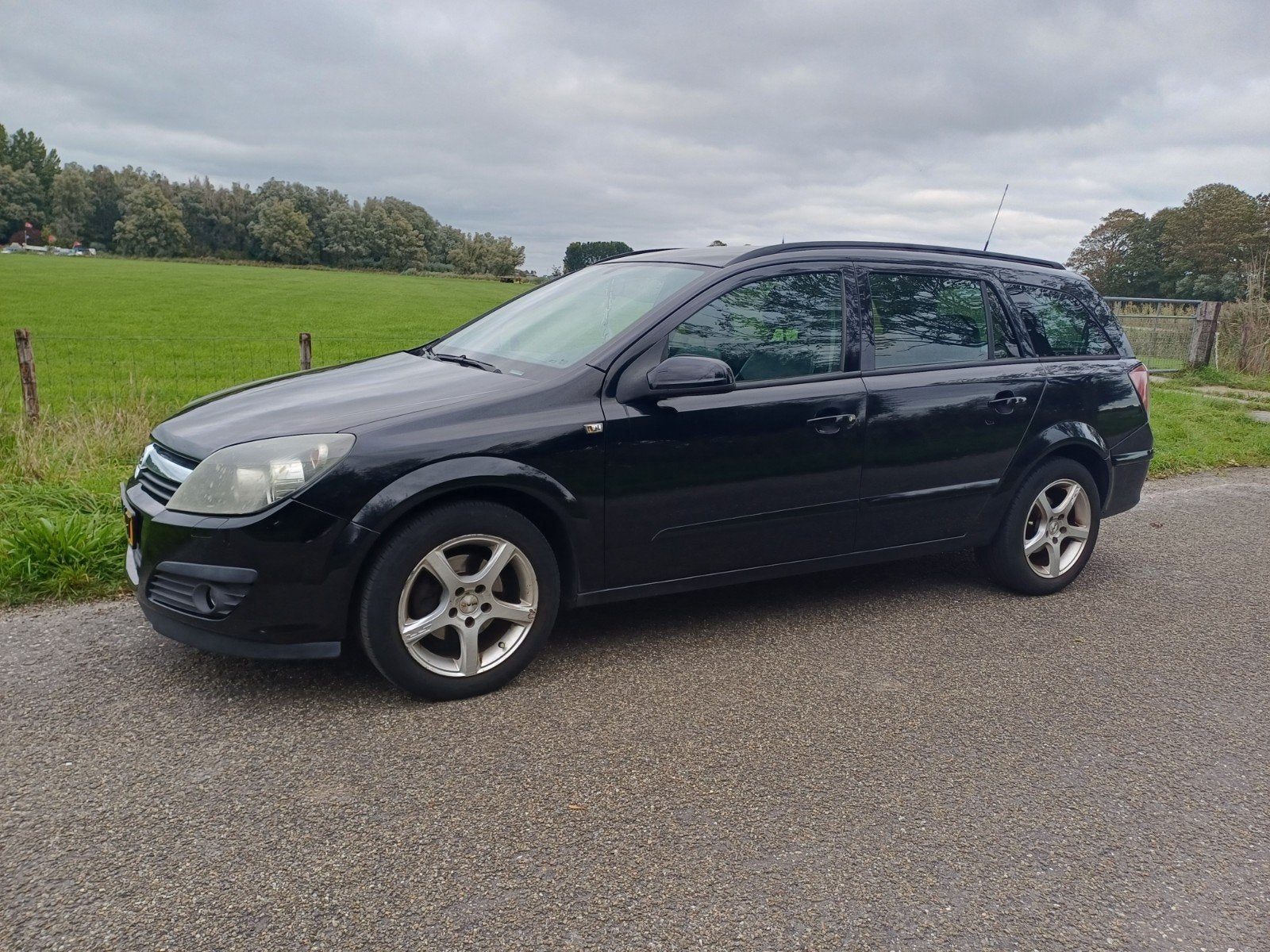 Opel Astra 1.6 16V St.wgn. 2006 Zwart, Voorwielaandrijving, 15 km/l, 4 cilinders, Zwart