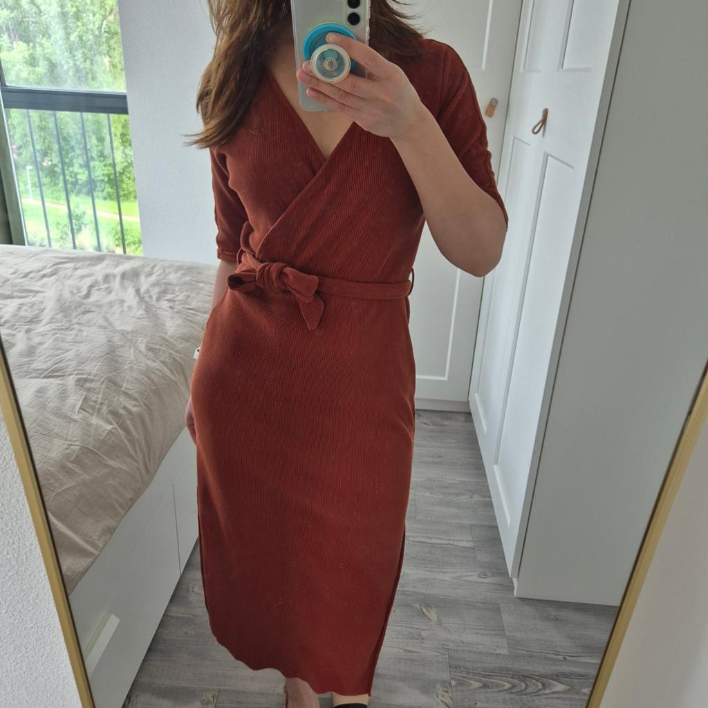 Costes burnt orange middellange jurk maat XS, Kleding | Dames, Jurken, Oranje, Ophalen of Verzenden, Costes, Maat 34 (XS) of kleiner