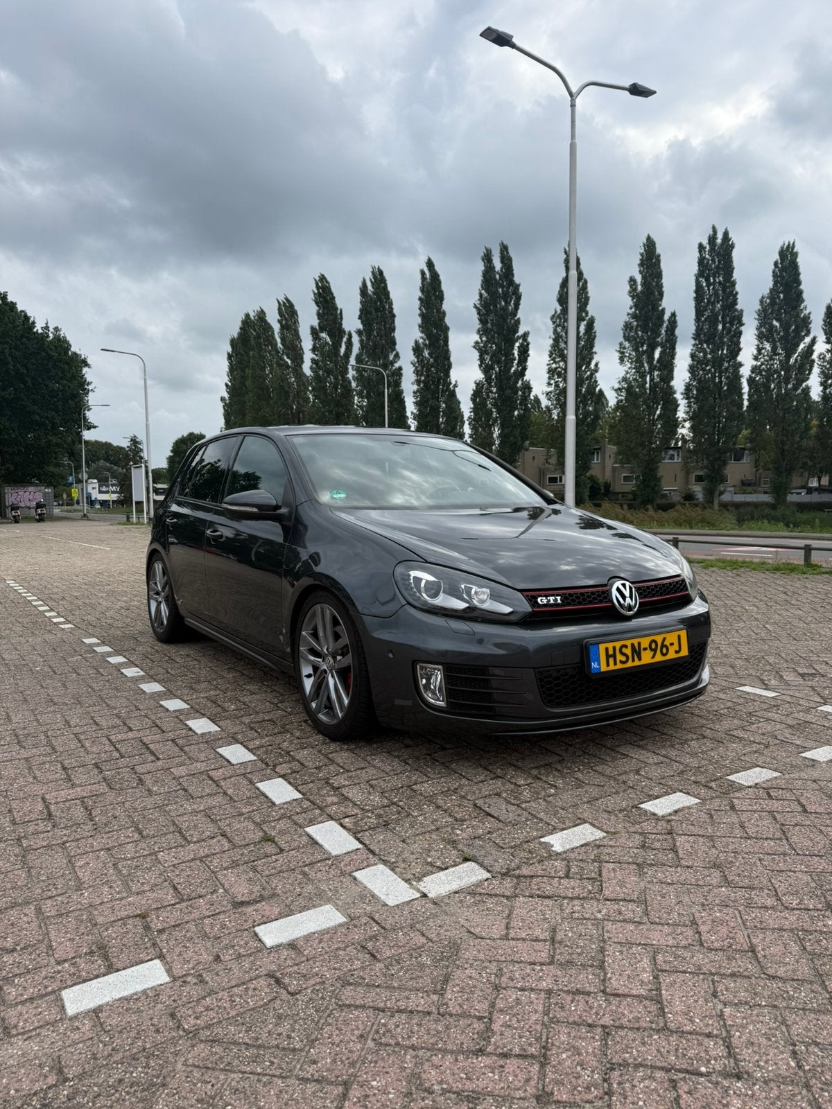 Volkswagen Golf 2.0 GTI 155KW DSG 2011 Grijs, Stof, 4 cilinders, 14 km/l, Grijs