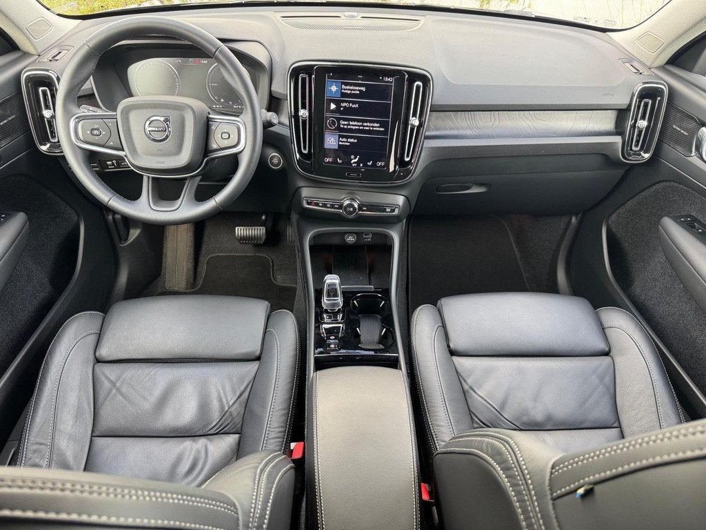 Volvo XC40 1.5 T5 Plug-in hybrid Plus Bright | Adaptieve Cru, 12 maanden, 1800 kg, Euro 6, Zwart