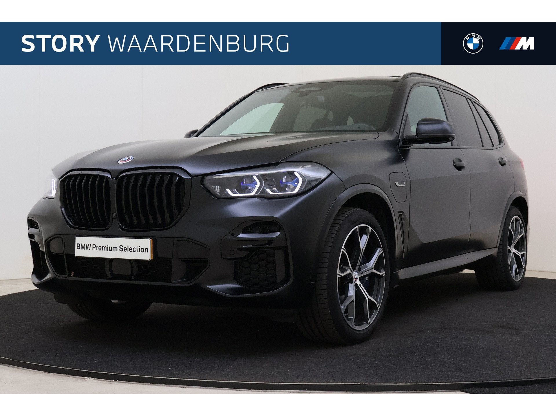 BMW X5 xDrive45e High Executive M Sport Automaat / Panoramad