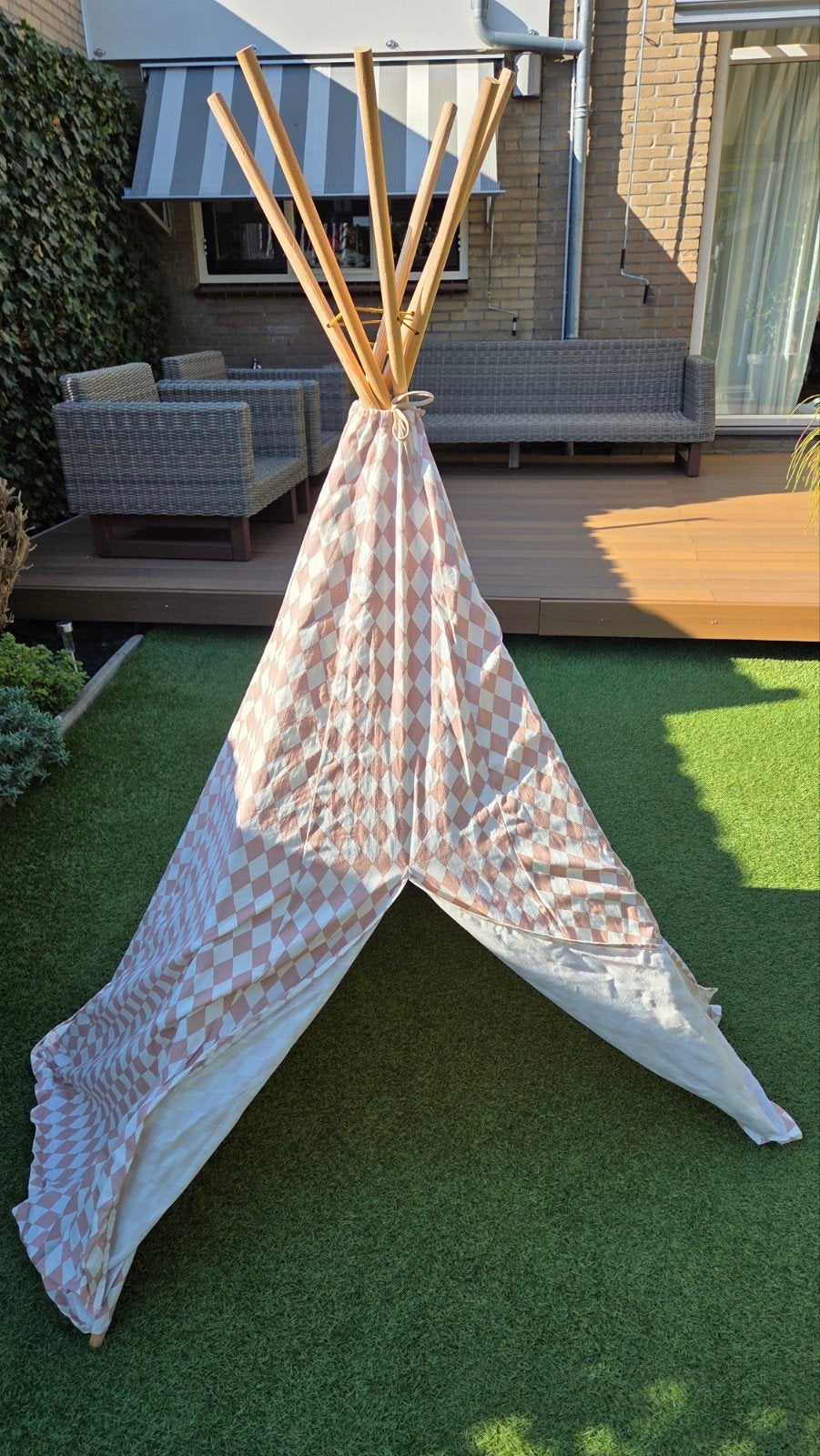 Nobodinoz tipi tent - speelplezier voor binnen en buiten, Ophalen, Gebruikt