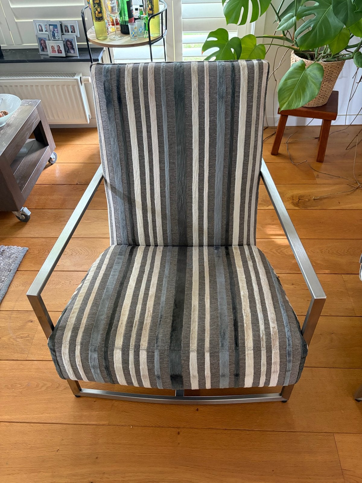 Set van 2 Topform fauteuils met gestreepte bekleding, Ophalen, Gebruikt, Twee, Metaal