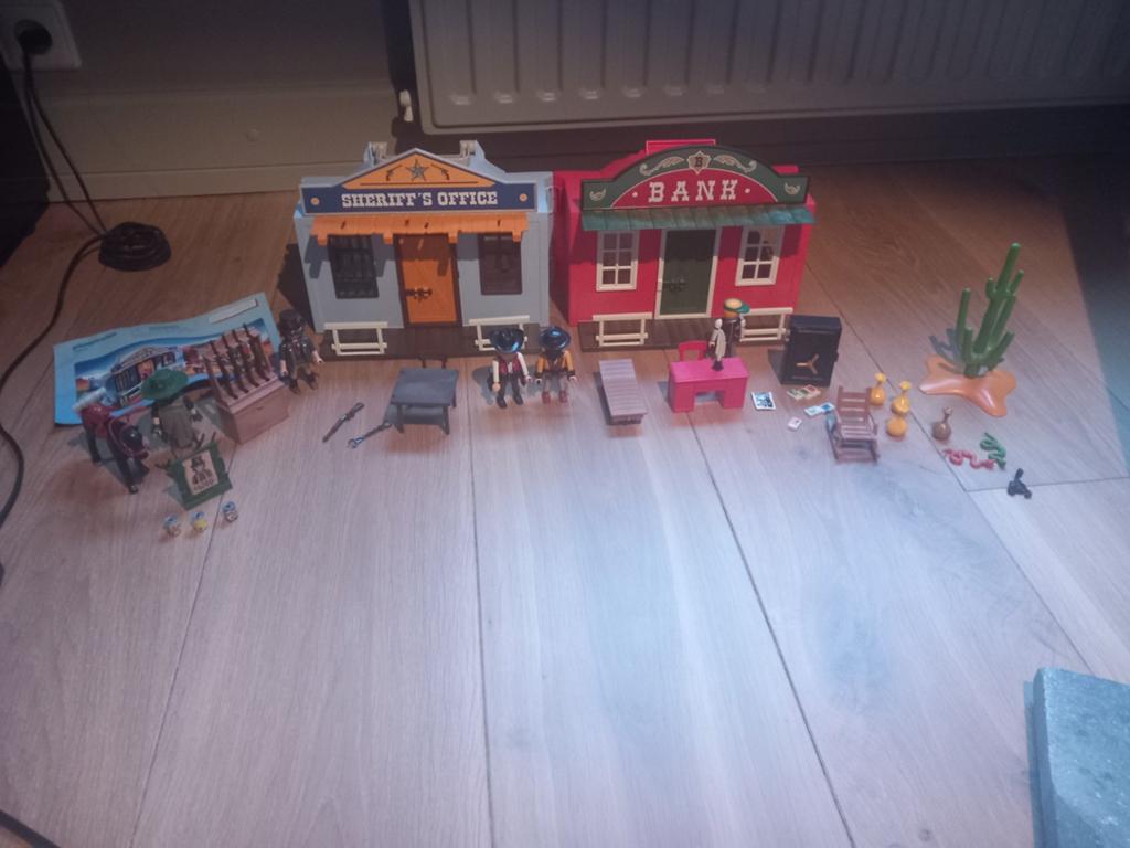 Playmobil western sheriff en bank 70012, Kinderen en Baby's, Speelgoed | Playmobil, Ophalen of Verzenden, Zo goed als nieuw, Complete set