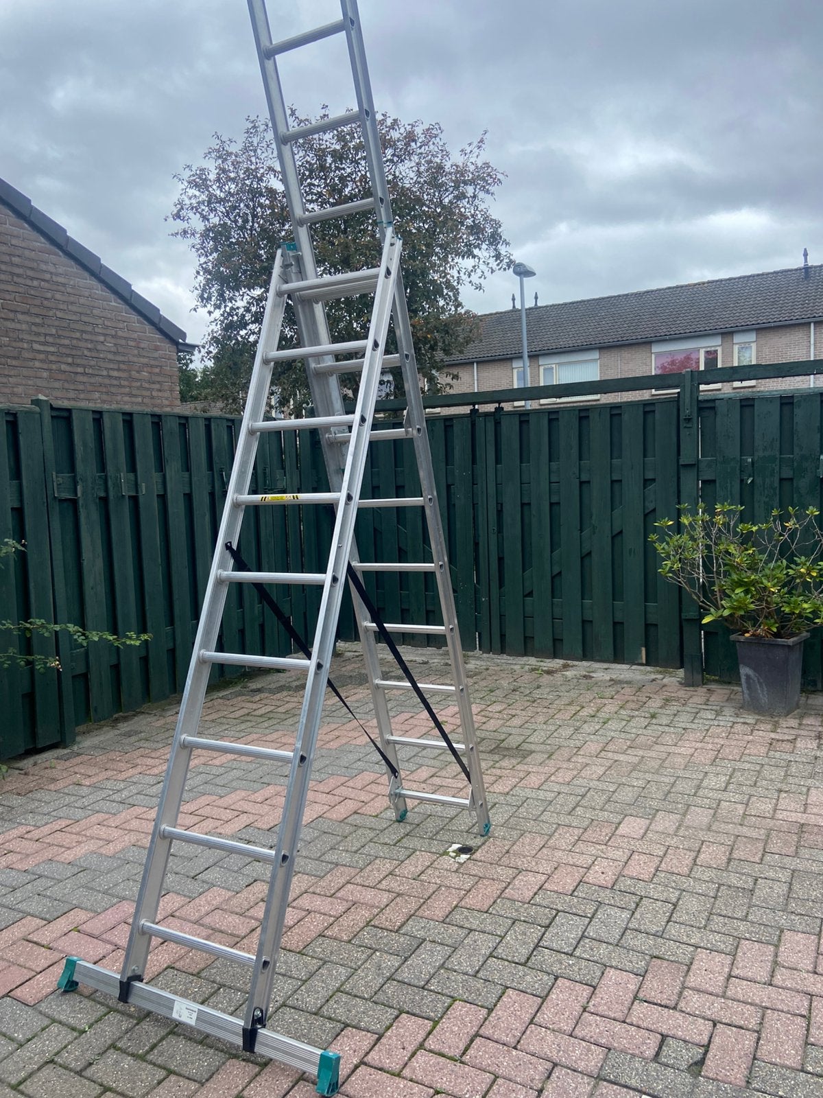 Splinter nieuwe reformladder 3x9, Doe-het-zelf en Verbouw, Ophalen, Zo goed als nieuw, 4 meter of meer
