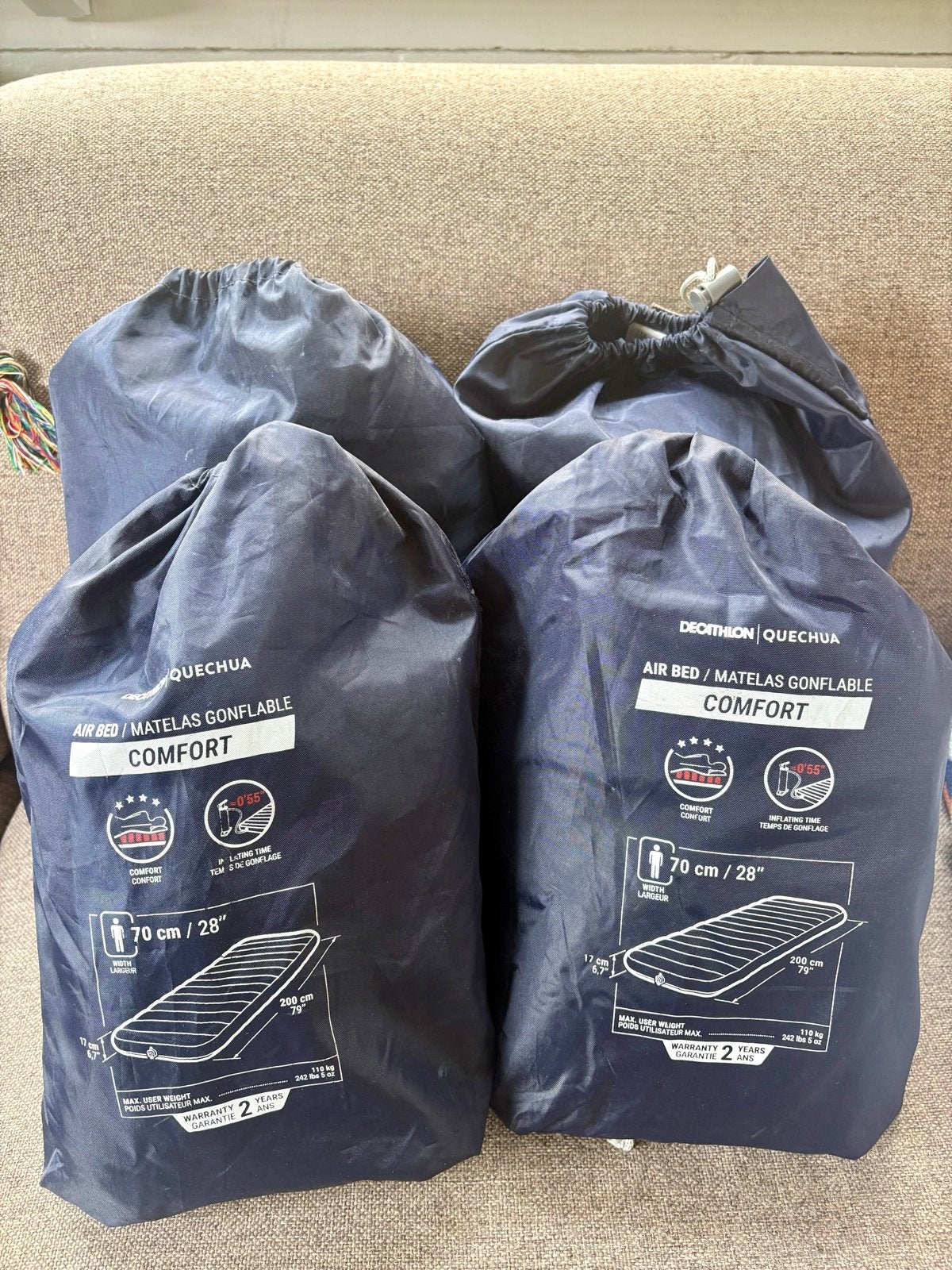 4 stuks! Quechua Comfort Luchtbed -, Caravans en Kamperen, Ophalen of Verzenden, Zo goed als nieuw, 1-persoons