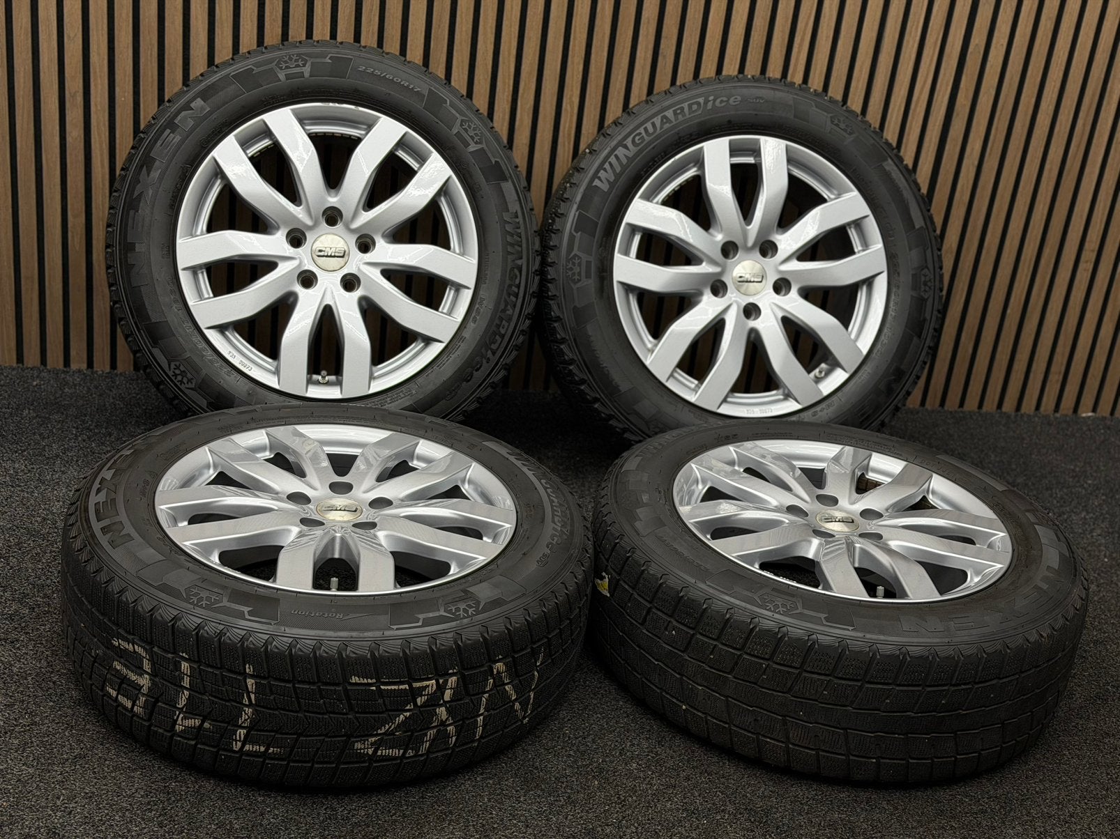 WINTER! 17 inch CMS C22 - Sportage Tucson 5x114.3 ET47 67.1, Ophalen, ., Banden en Velgen, 17 inch