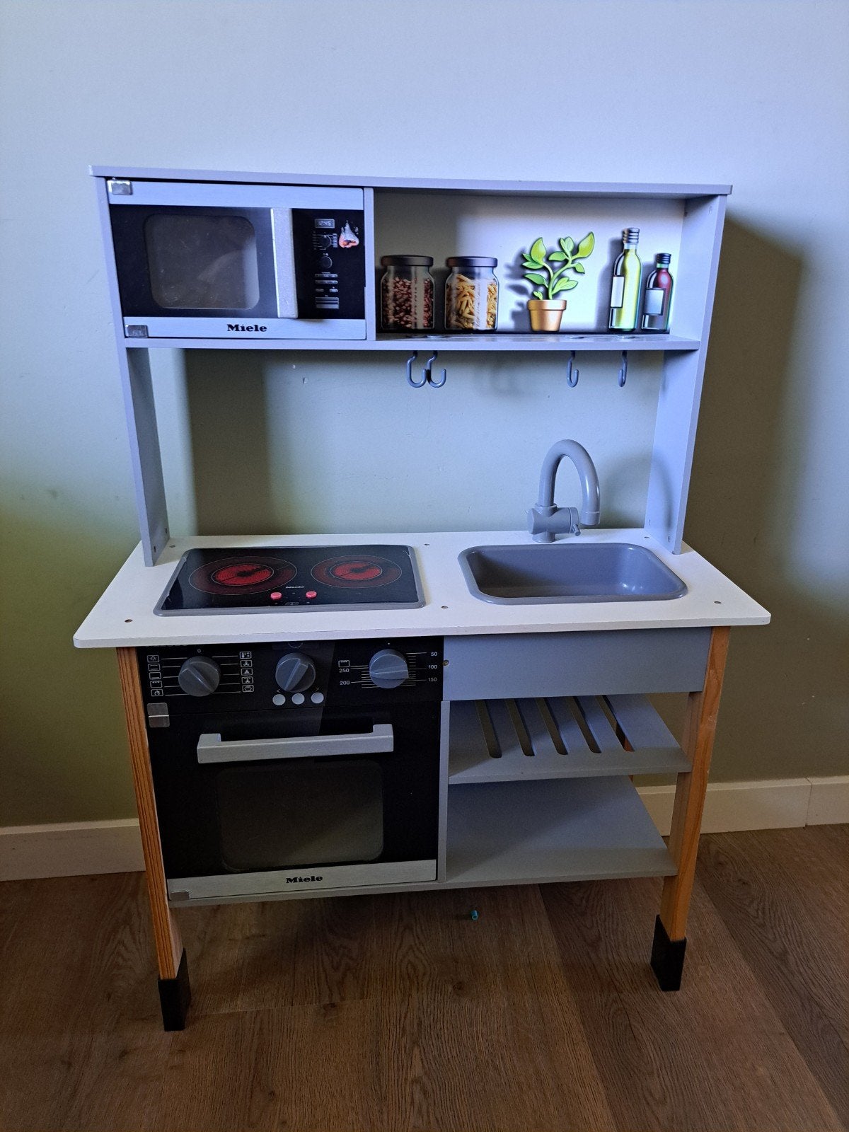Miele Speelkeuken met magnetron en oven, Ophalen