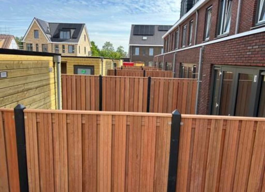 Hardhout - beton schutting vanaf €180 per meter, Tuin en Terras, Schuttingen, Ophalen, 1 tot 2 meter, 6 meter of meer, Zo goed als nieuw