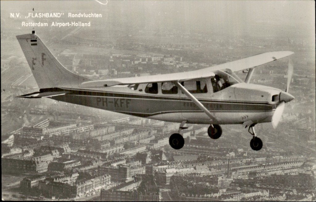 Rotterdam - Cessna 206 Super Skylane - PH-KFF, Verzamelen, Ophalen of Verzenden, 1960 tot 1980, Gelopen, Zuid-Holland