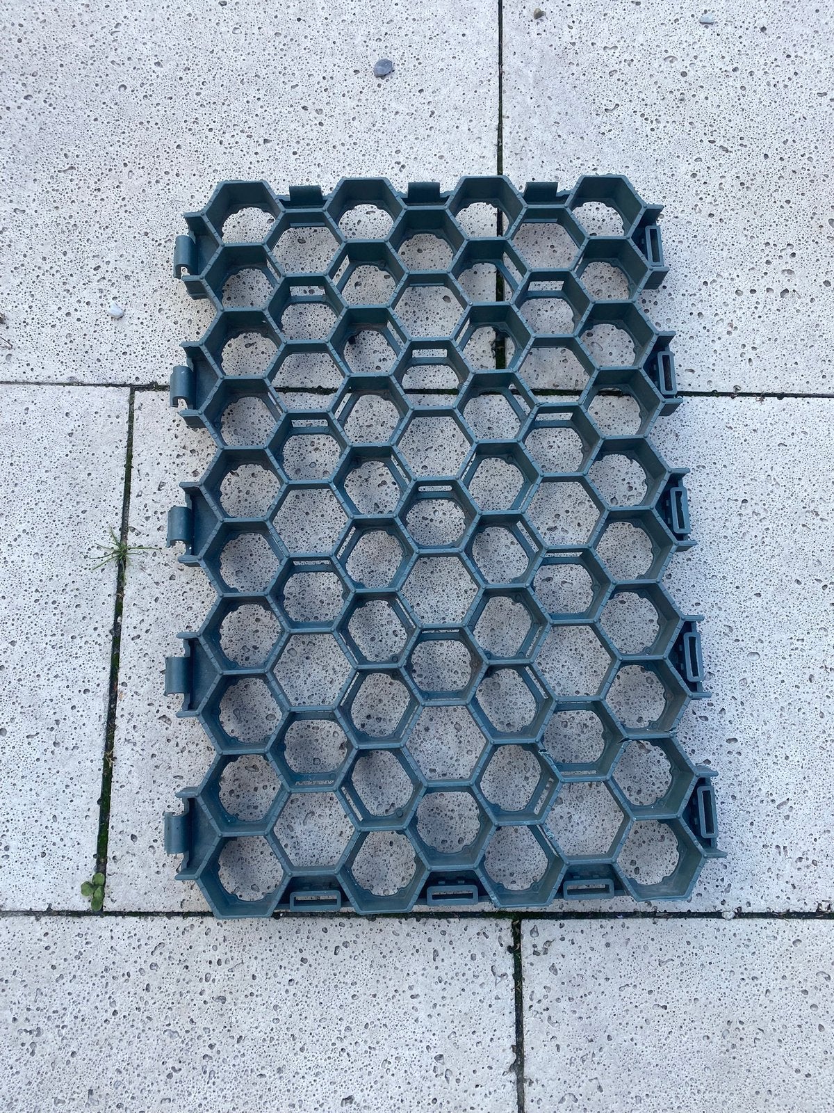 Kunststof grastegels (14 stuks), Ophalen, Gebruikt, Minder dan 10 m², Gras