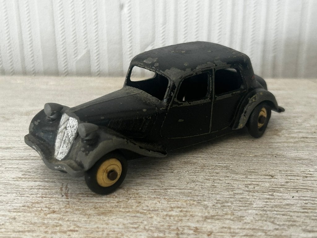Dinky Toys - Citroen Traction 11BL - Fab en France - vintage, Ophalen, Gebruikt, Auto, Dinky Toys