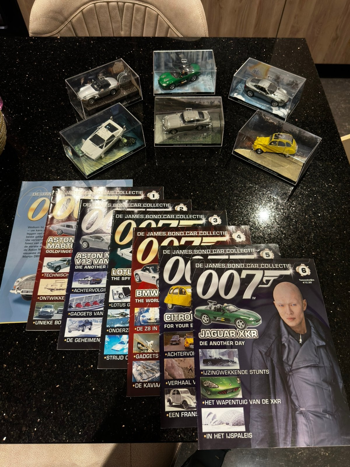 James bond car collection 1-6, Ophalen of Verzenden, Zo goed als nieuw