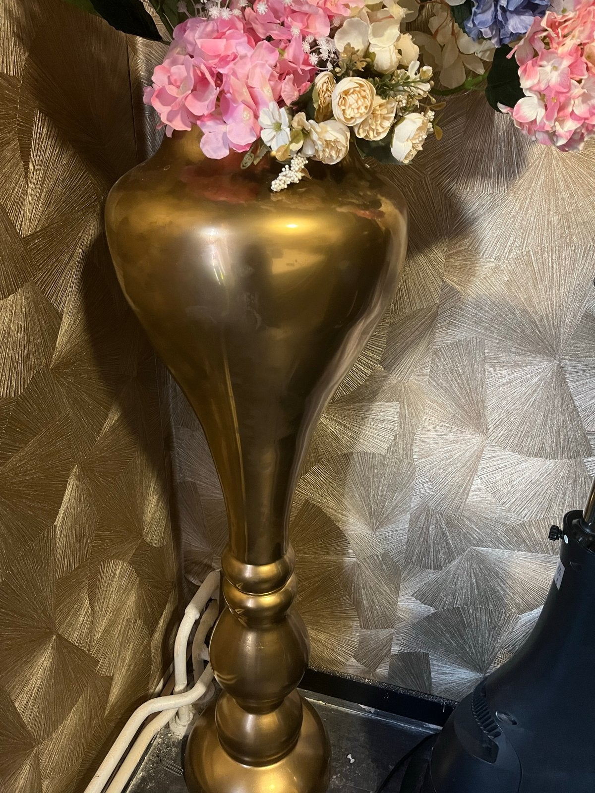 Mooie grote gouden bloemenvaas - Gratis op te halen, Ophalen of Verzenden, Gebruikt, Goud, Glas