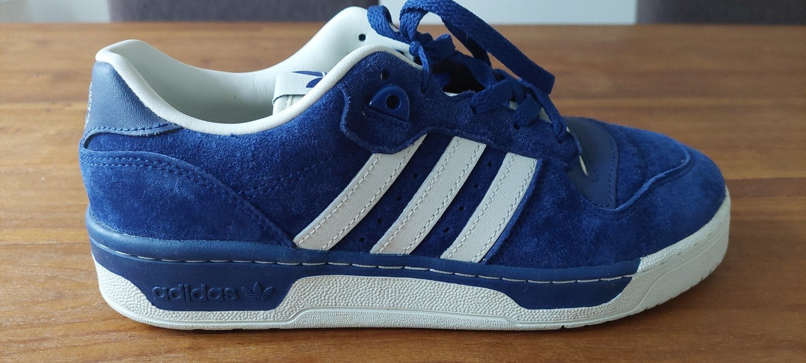 Adidas sneakers, blauw, maat 40 2/3, Ophalen, Blauw, Adidas, Sneakers of Gympen