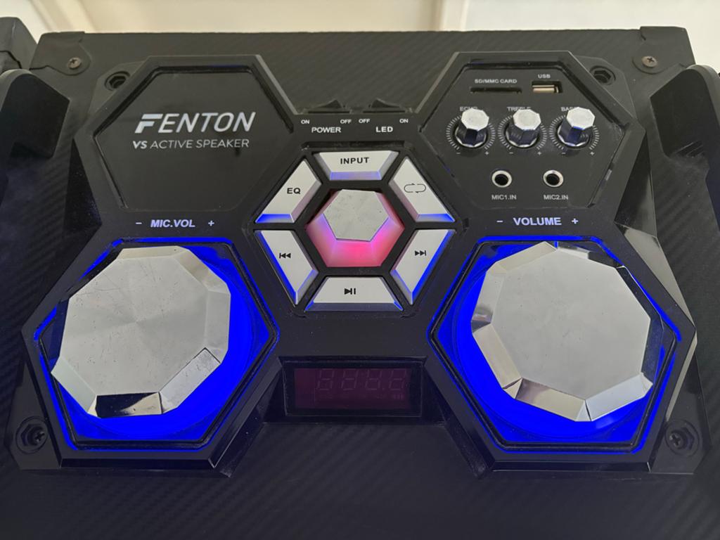 2 complete sets Fenton VS12 actieve luidsprekersystemen, Muziek en Instrumenten, Licht en Laser, Zo goed als nieuw, Ophalen of Verzenden