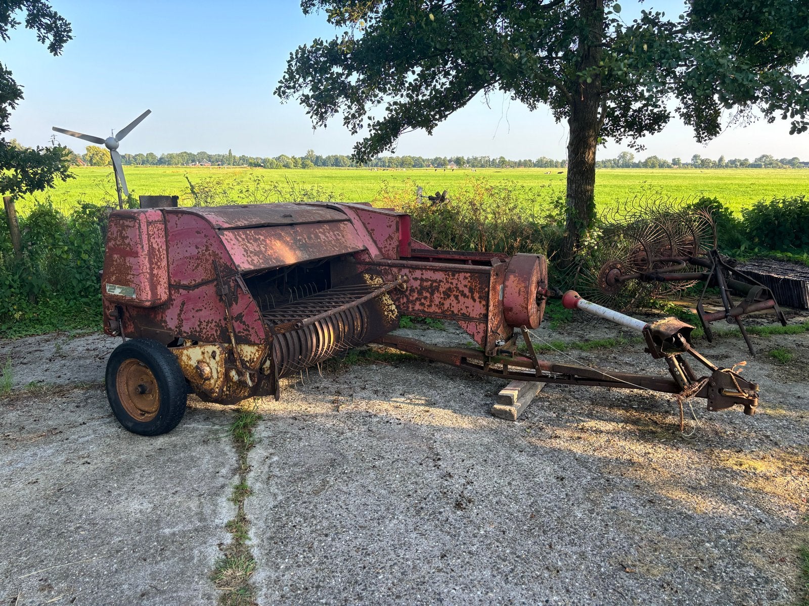 New Holland Hayliner 278 hooipers in onderdelen, Ophalen