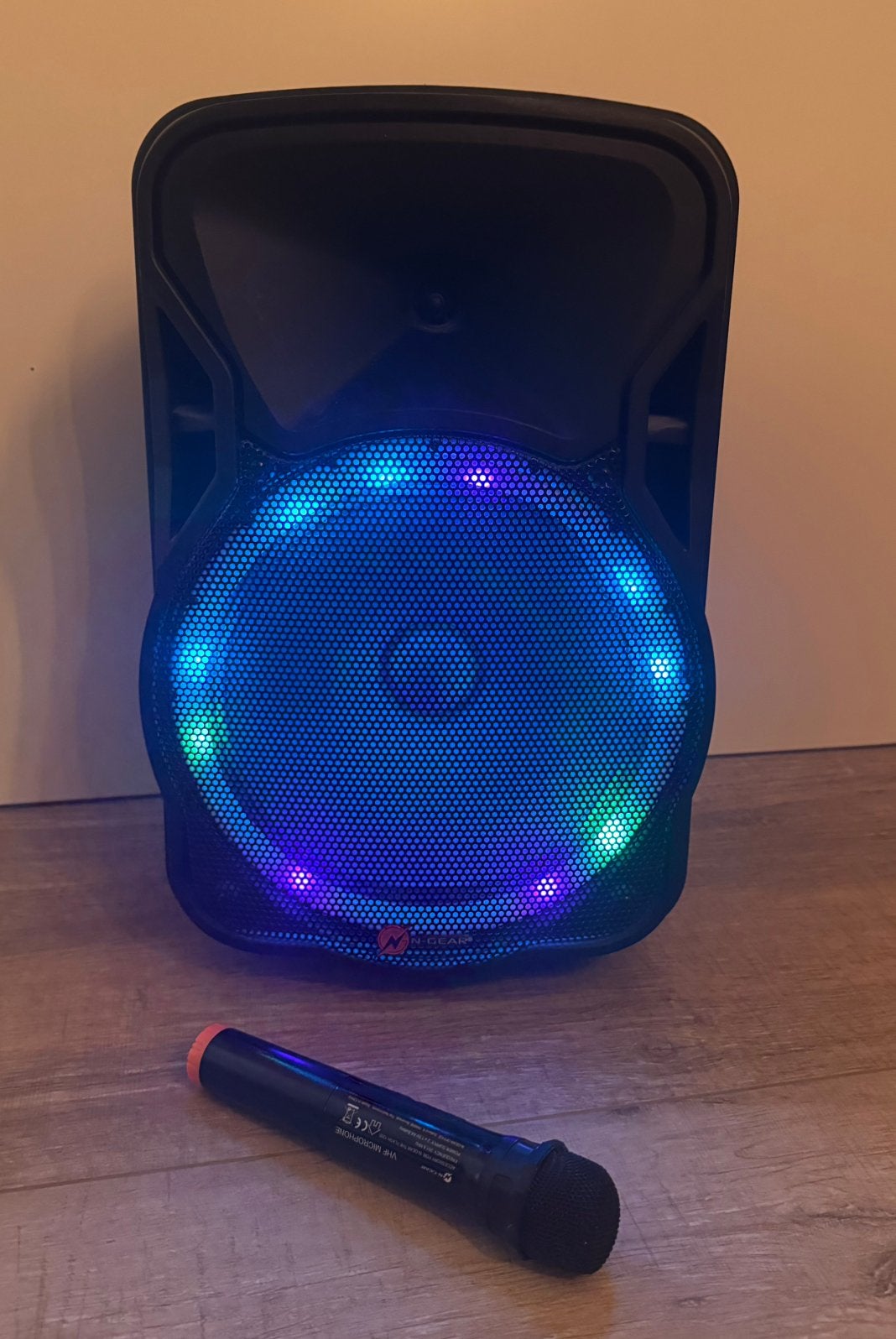 N-GEAR Party Speaker, draadloze microfoon + LED & Bluetooth, Ophalen, Zo goed als nieuw