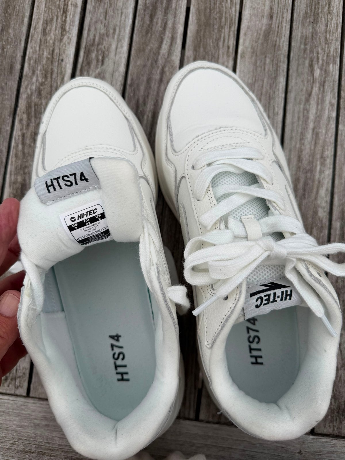 Hi-Tec HTS74 Sneakers - Zo goed als nieuw, Ophalen of Verzenden, Zo goed als nieuw, Wit, Sneakers of Gympen