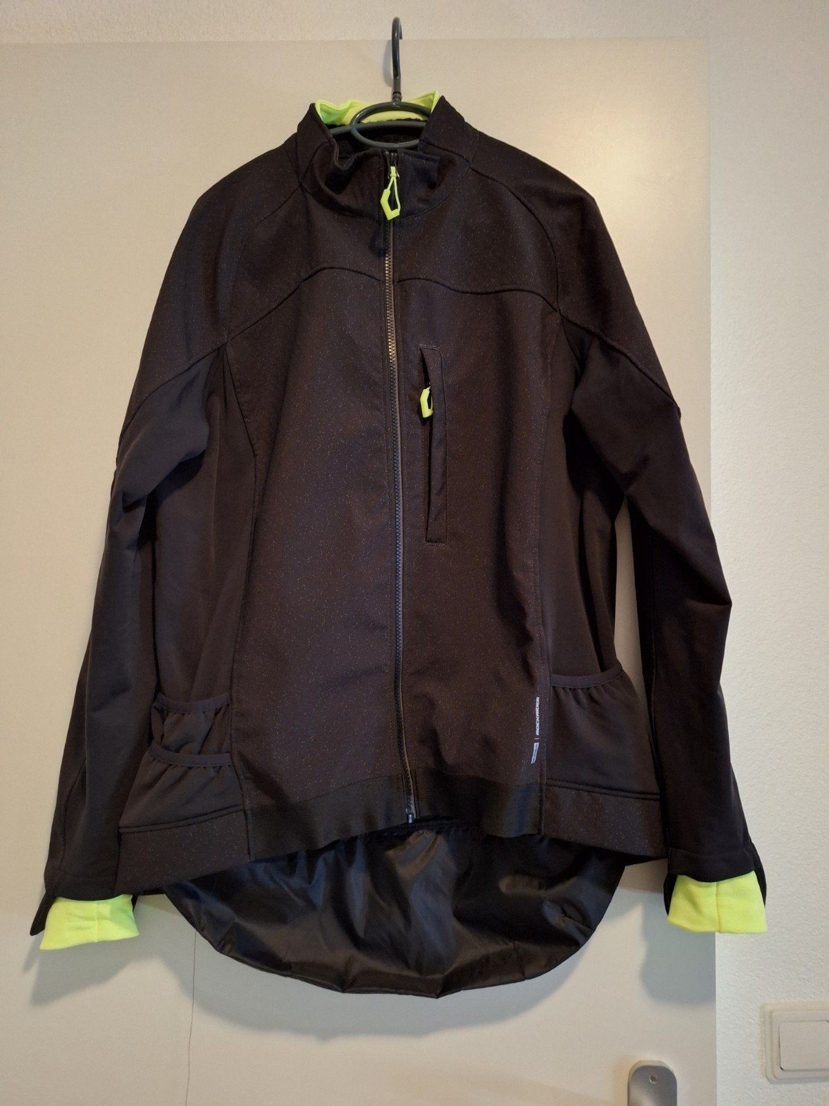 Decathlon Sportjasje Maat XL Gemêleerd, Ophalen of Verzenden, Nieuw, Zwart