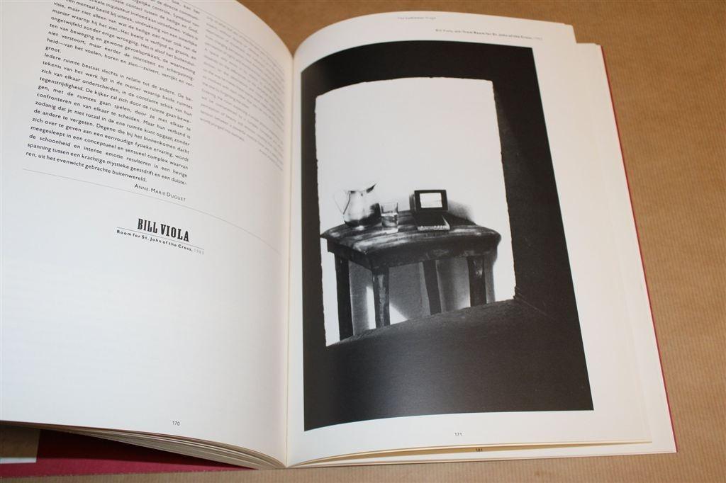 Lumineuze Beeld — Videokunst Catalogus Stedelijk Museum, Ophalen of Verzenden, Gelezen