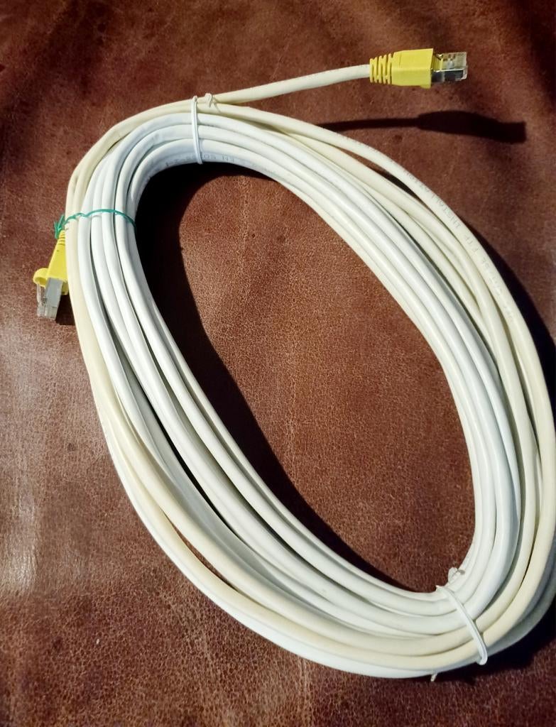 Internet Netwerk kabel 11m, Ophalen of Verzenden