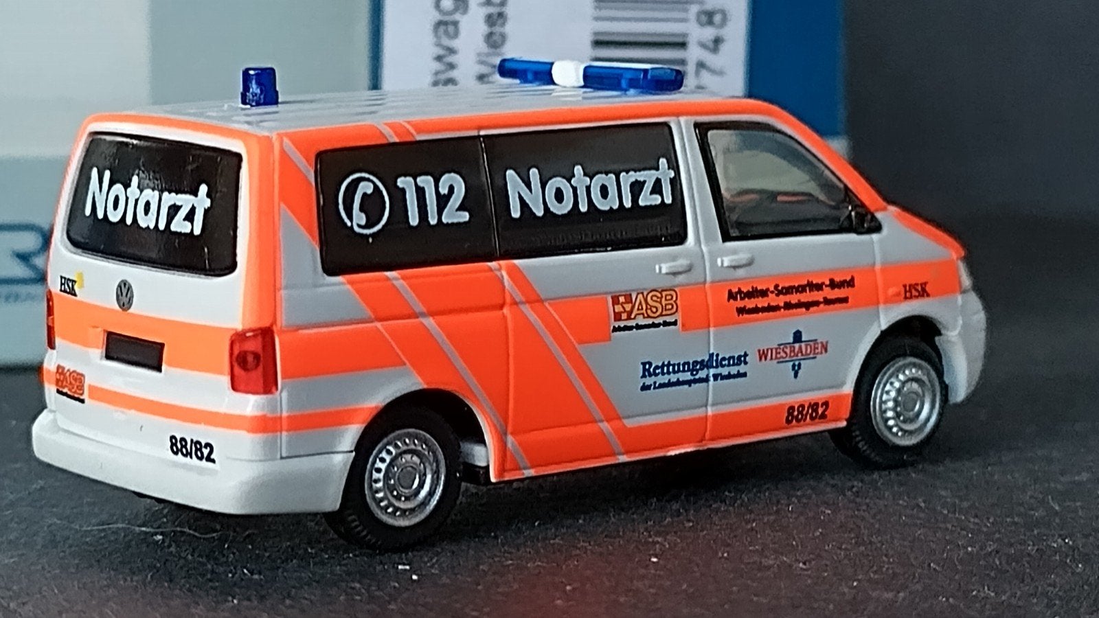 Volkswagen VW T5 Ambulance Asb Wiesbaden 1:87 Rietze Pol, Auto, Verzenden, ., Rietze