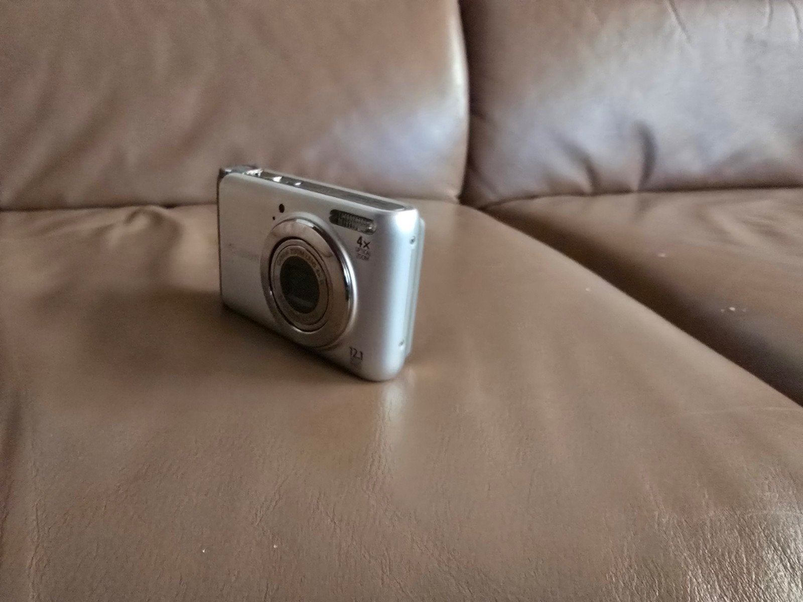 Canon PowerShot A3100 IS digicam travel compact camera zoom, Ophalen, Accu, Canon, 12 megapixels