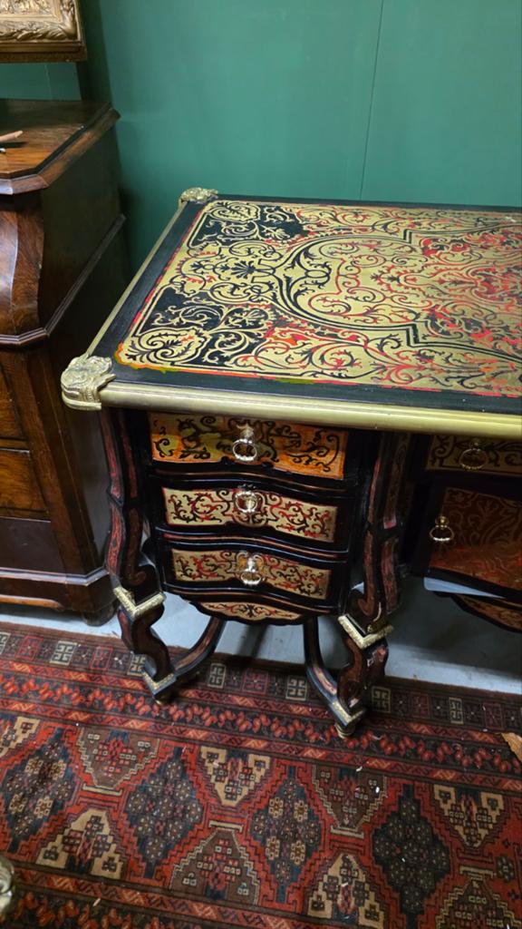 Boulle tafel / bureau / dressoir, Antiek en Kunst, Ophalen