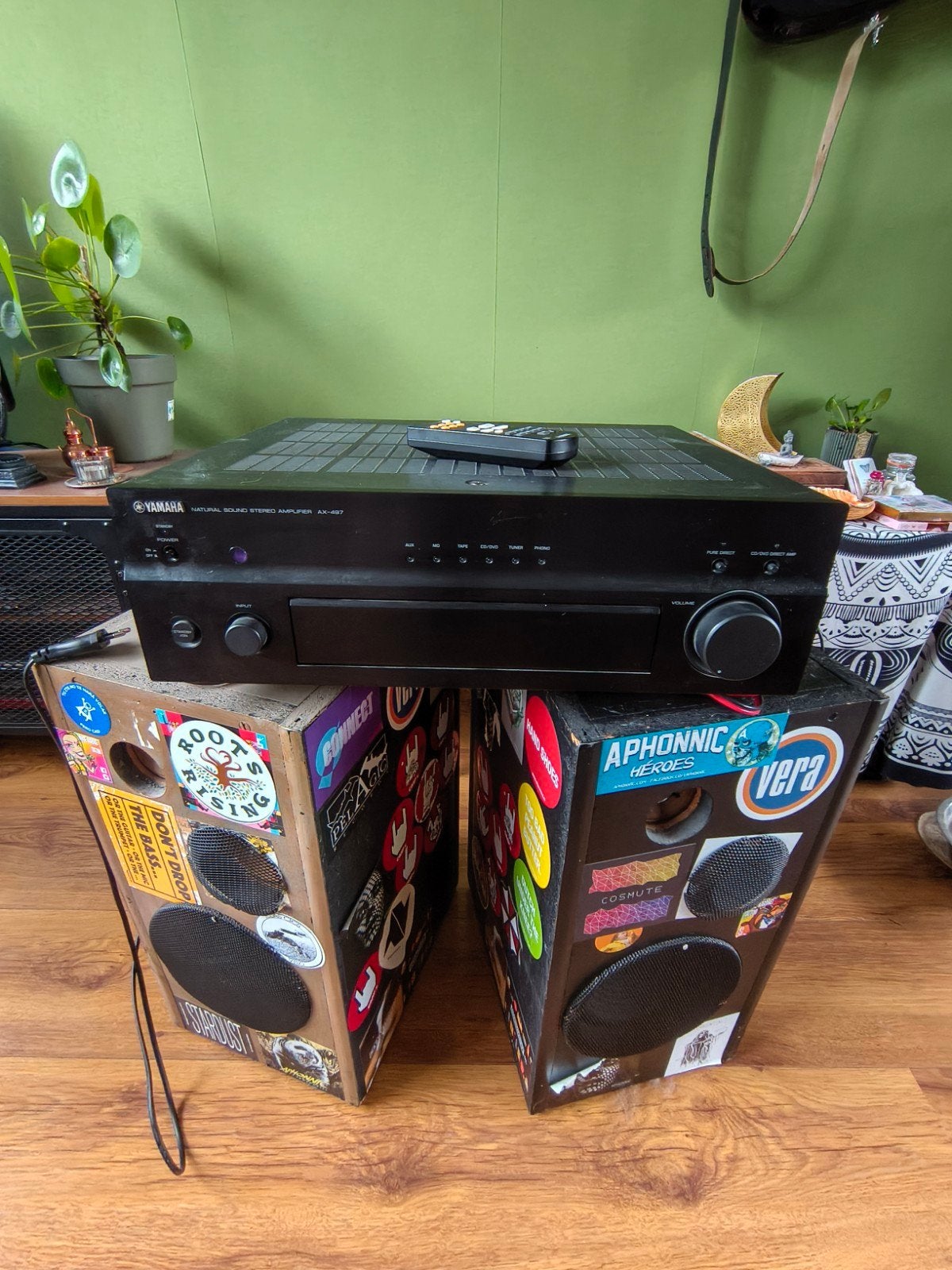 Yamaha AX-497 Stereo Amplifier + Wooden Speakers, Ophalen, Gebruikt, Yamaha, 120 watt of meer