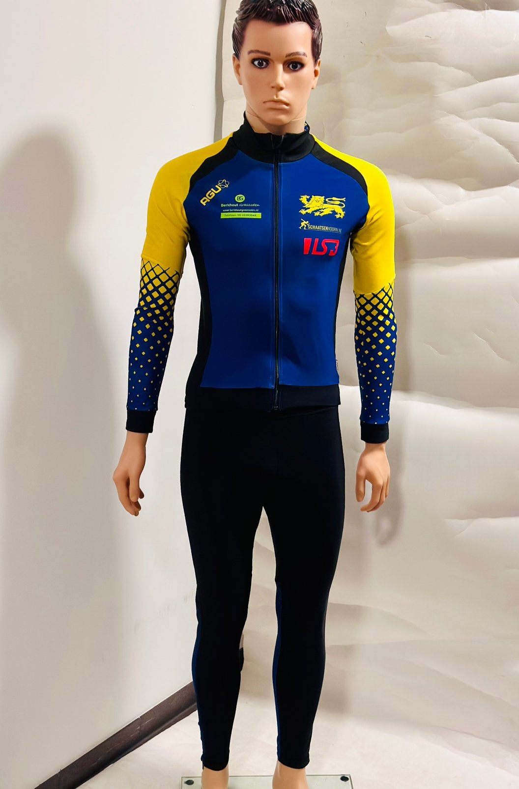 Schaatskleding schaatsbroek inrijbroek schaatsjas maat S Agu, Ophalen of Verzenden, Zo goed als nieuw