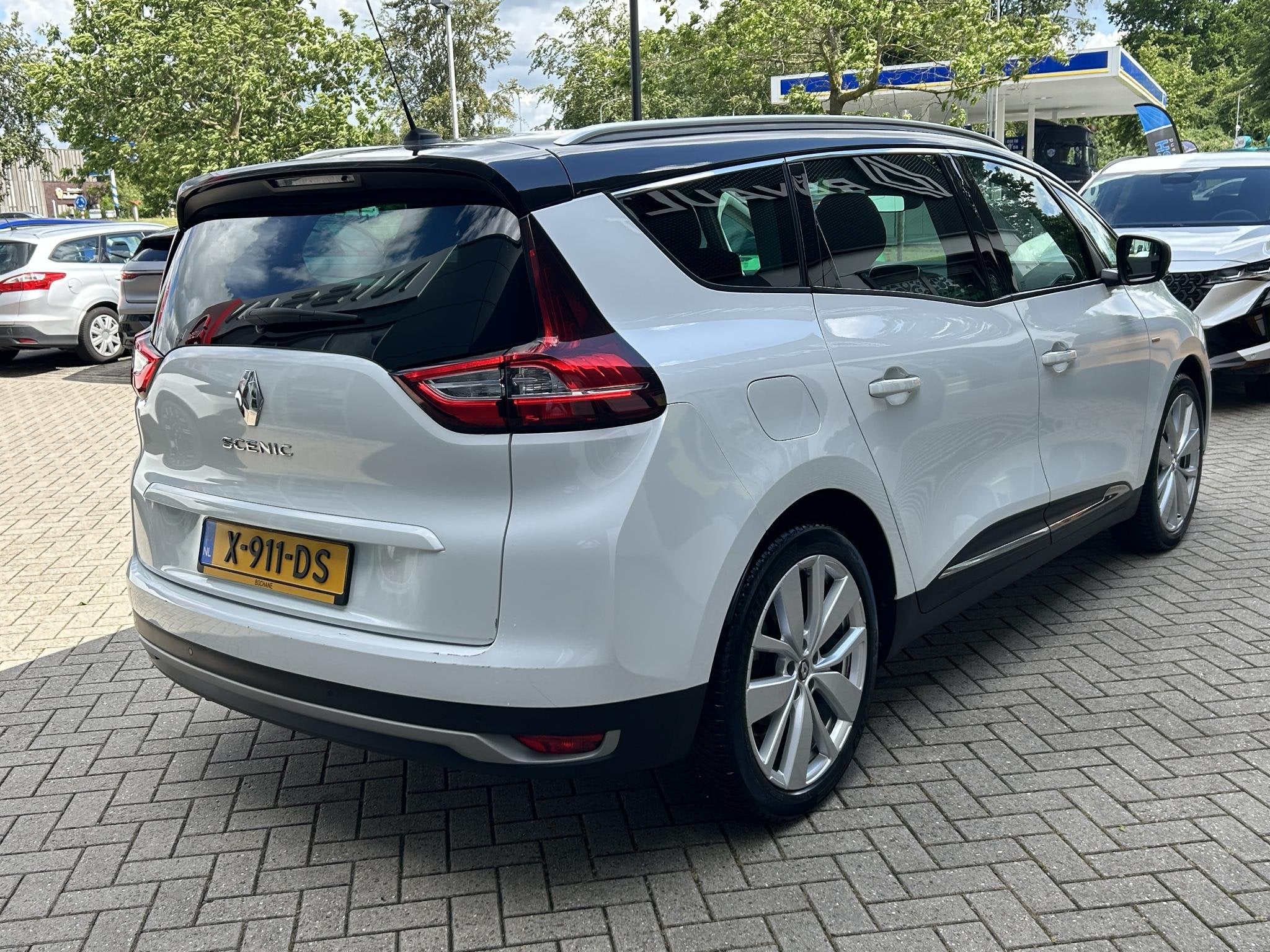 Renault Grand Scénic 1.4 TCe Zen 7p. | Navigatie | Bochane, Auto's, Renault, Stof, Gebruikt, 4 cilinders, 7 stoelen