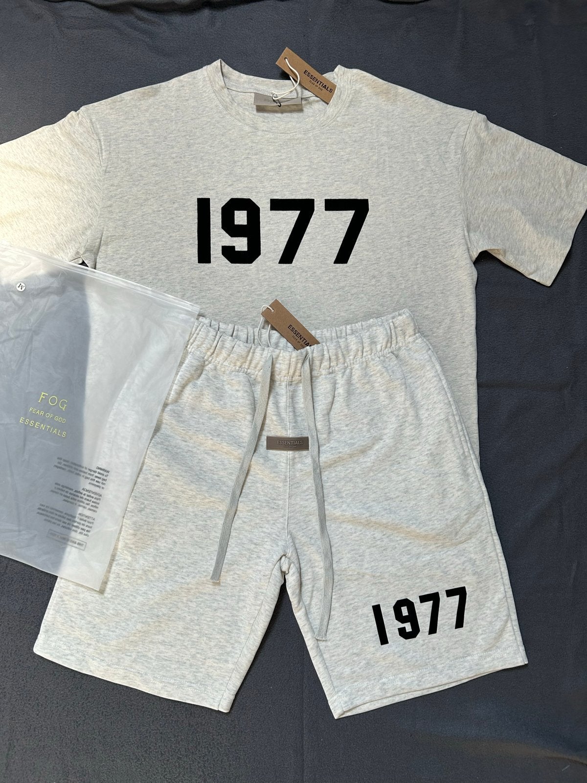 Fear of God Essentials 1977 Set, Ophalen of Verzenden, Nieuw, Maat 48/50 (M)