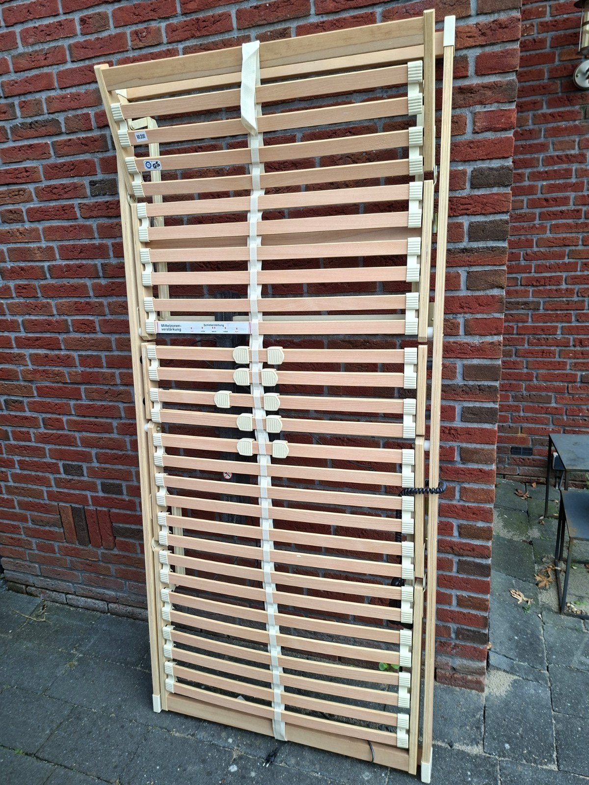 Elektrische lattenbodem 90x200 cm - Zo goed als nieuw, Ophalen, 90 cm, Eenpersoons, Zo goed als nieuw