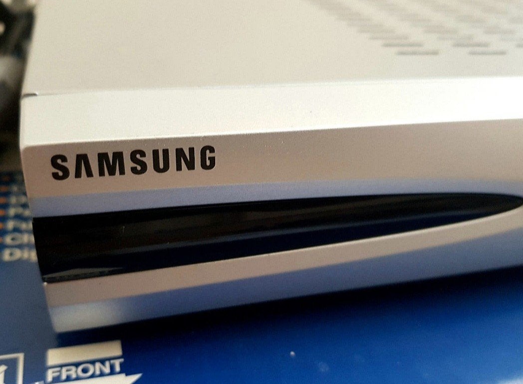 Samsung Digitale tv kabel ontvanger DCB-9401R, Audio, Tv en Foto, Decoders en Harddiskrecorders, Ophalen of Verzenden, Zo goed als nieuw