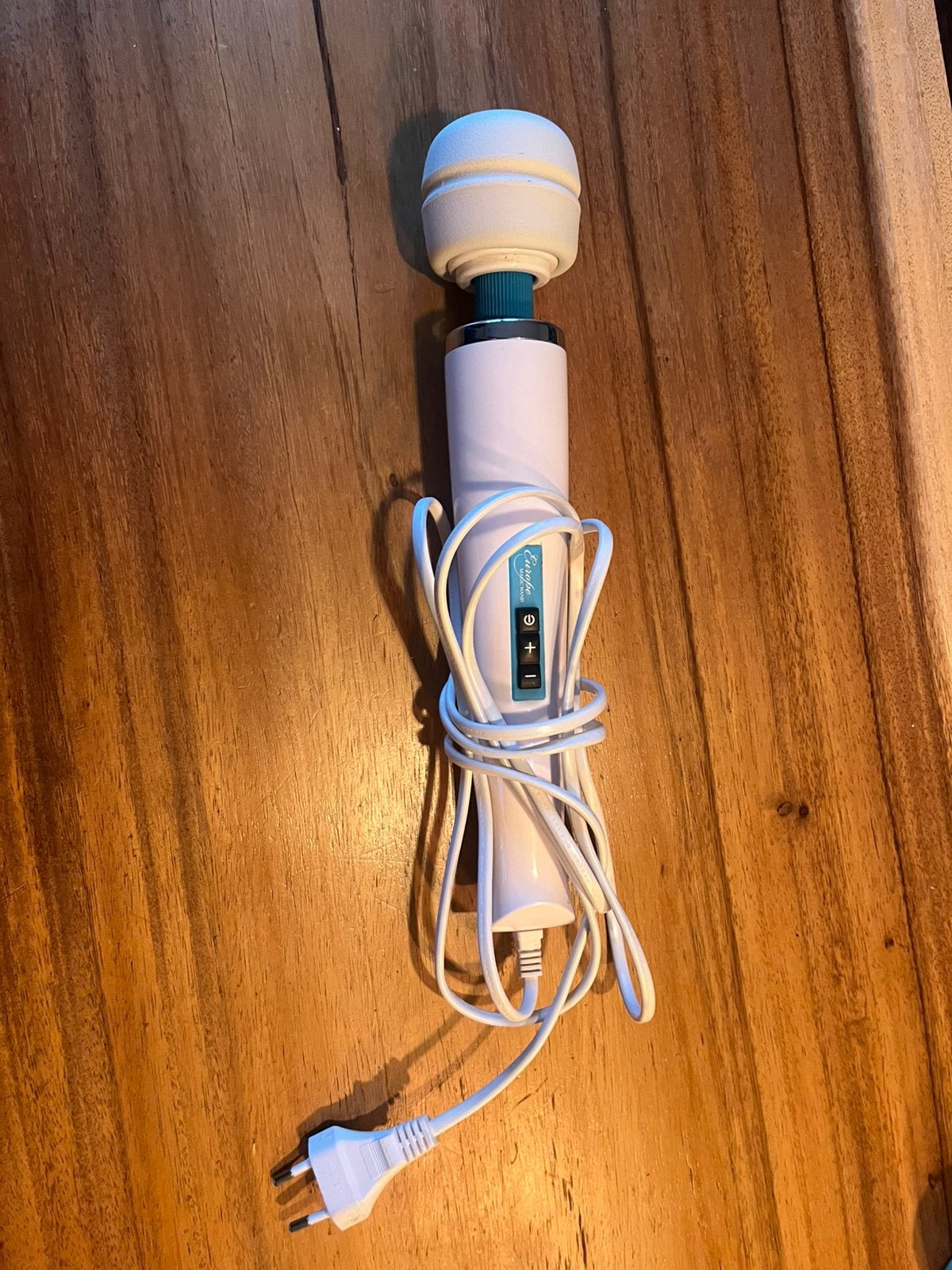 Europe magic wand, Sport en Fitness, Massageproducten, Ophalen of Verzenden, Zo goed als nieuw, Apparaat