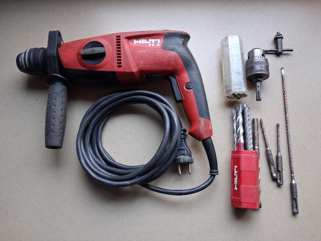 Hilti TE 2  Boorhamer incl. boren en koffer, Boor- en/of Breekhamer, Ophalen of Verzenden, Variabele snelheid, Gebruikt