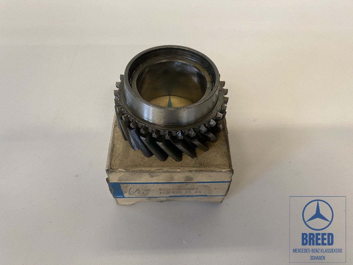 NOS tandwiel derde versnelling Mercedes-Benz W110 W120 W121, Auto-onderdelen, -, Nieuw, Ophalen of Verzenden, -