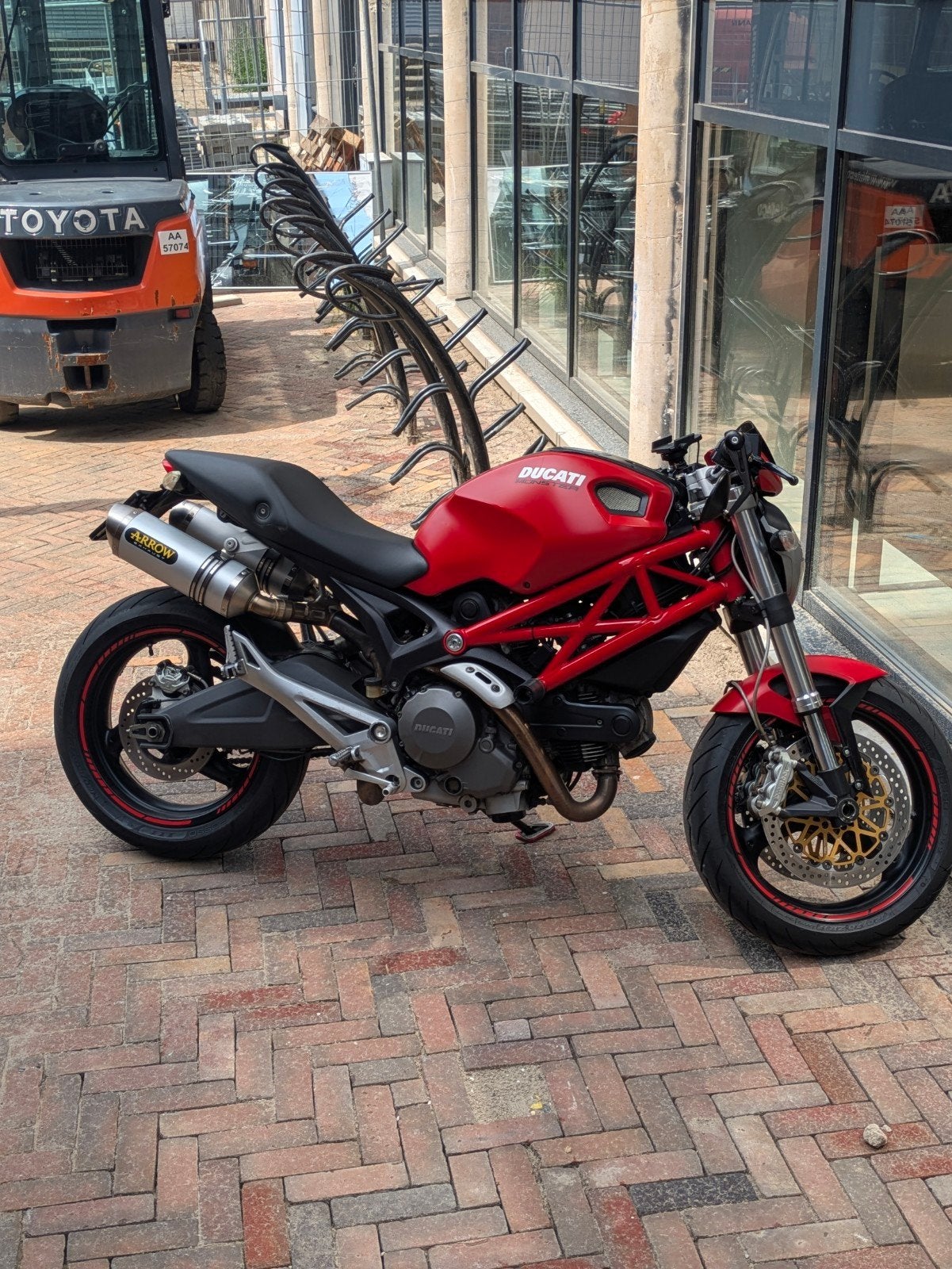 Ducati Monster 696 mat rood, Motoren, Onderdelen | Ducati, Ophalen of Verzenden