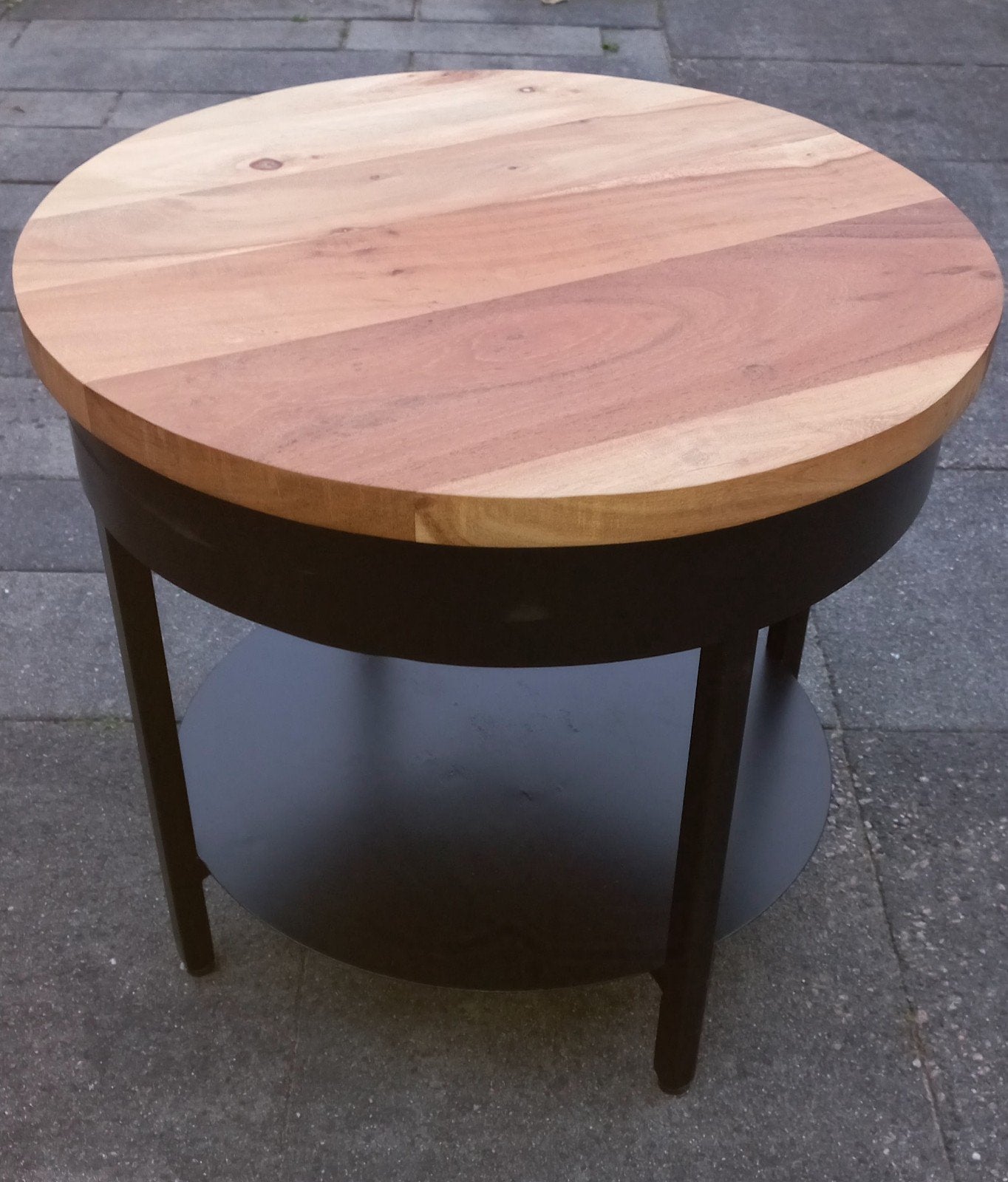 Bijzettafel met zwart metalen onderstel, Huis en Inrichting, Tafels | Salontafels, Ophalen, Gebruikt, 50 tot 100 cm, Rond