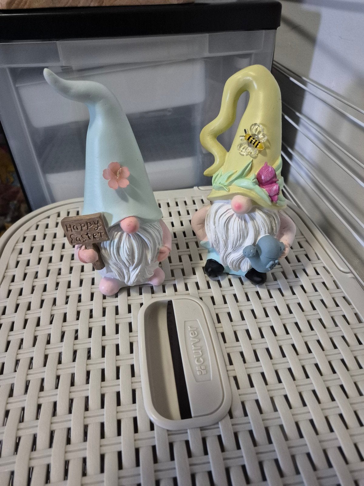 2 lichtgevende gnomes lente / pasen beeldjes gnome, Ophalen of Verzenden