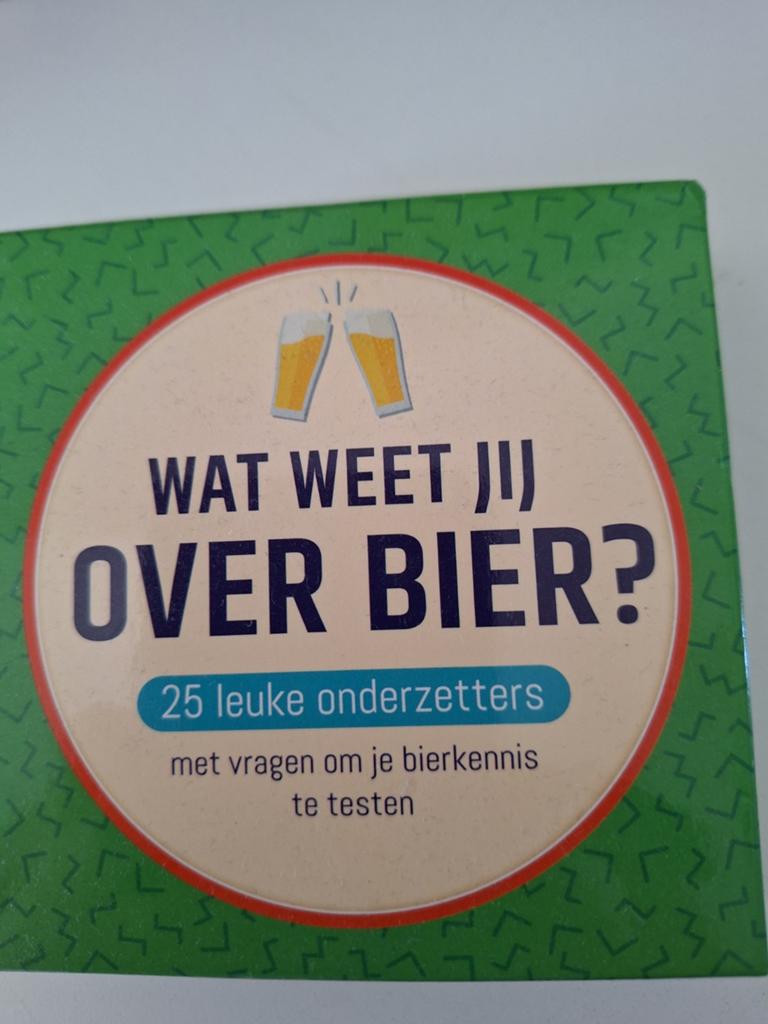 Wat weet jij over bier? 25 onderzetters met vragen, Hobby en Vrije tijd, Overige Hobby en Vrije tijd, Ophalen of Verzenden, Nieuw