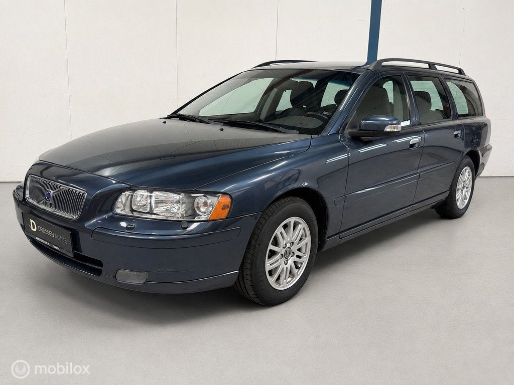 Volvo V70 2.4 Edition Classic 170PK / AUTOMAAT, Auto's, Volvo, Gebruikt, Automatische klimaatregeling, Blauw, 1498 kg