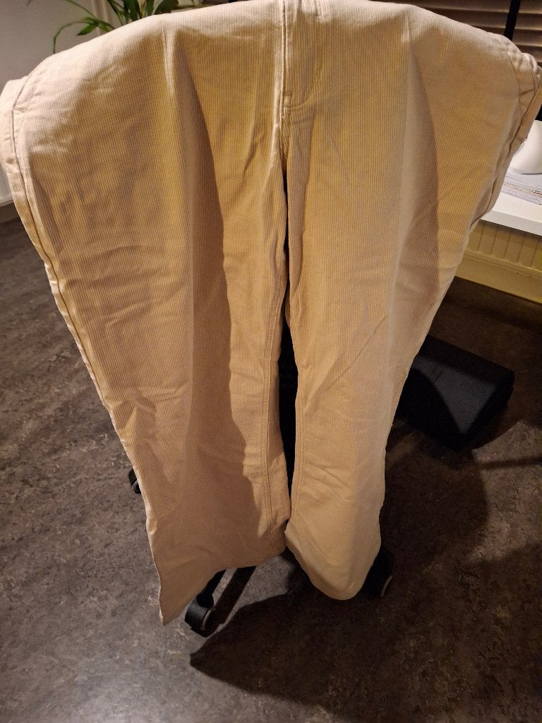 Broek beige maat 44, Verzenden, Beige, Maat 42/44 (L), Lang