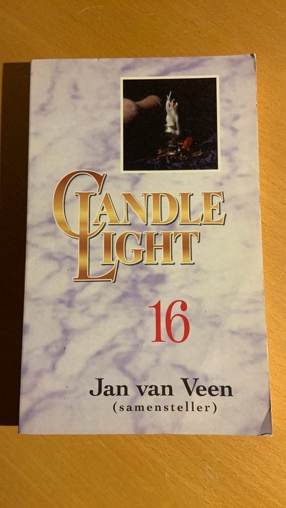 Candle light 16 - Jan van Veen, Ophalen of Verzenden, Gelezen